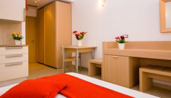 mobila horeca si spatii comerciale | Xenza Design