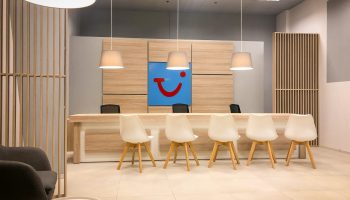 mobila horeca si spatii comerciale | Xenza Design